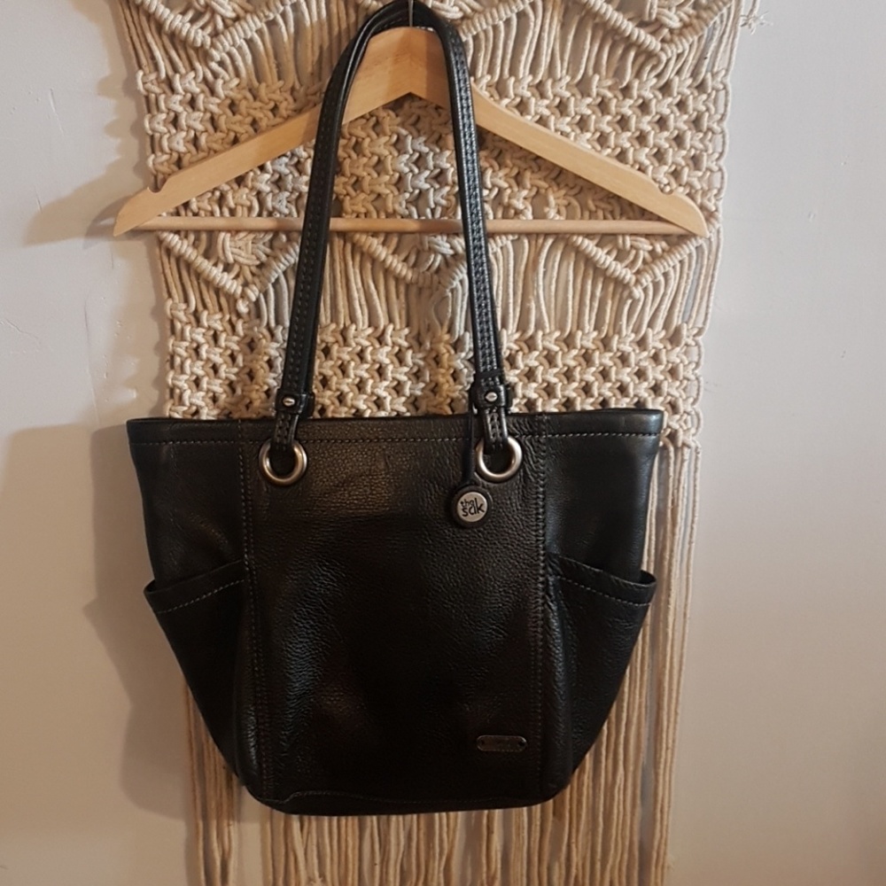 Black purse
